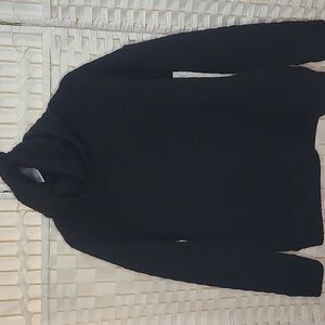 GAP- Black Textured Turtleneck Sweater w/ Pockets